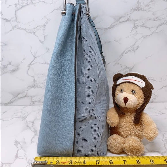 Michael Kors Joan Large Slouchy Shoulder Bag - Picture 4 of 9